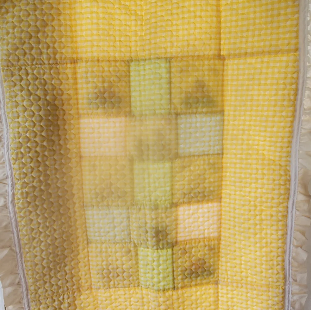 VTG Embroidered Baby Quilt 33x42 Cross Stitch 1980s Farm Animals Gingham Crib